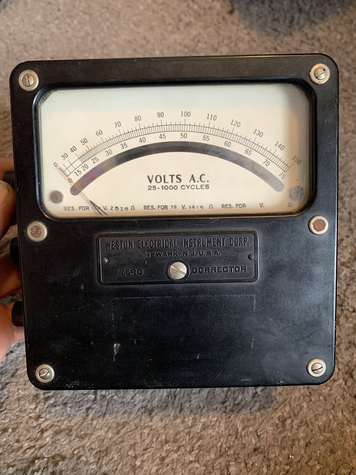 Vintage Weston Electrical Instrument Volt meter A.C. 25-1000 cycles