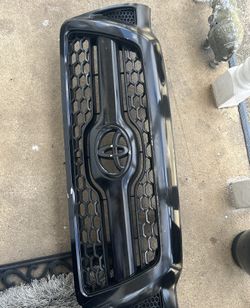 Toyota Tacoma Grill