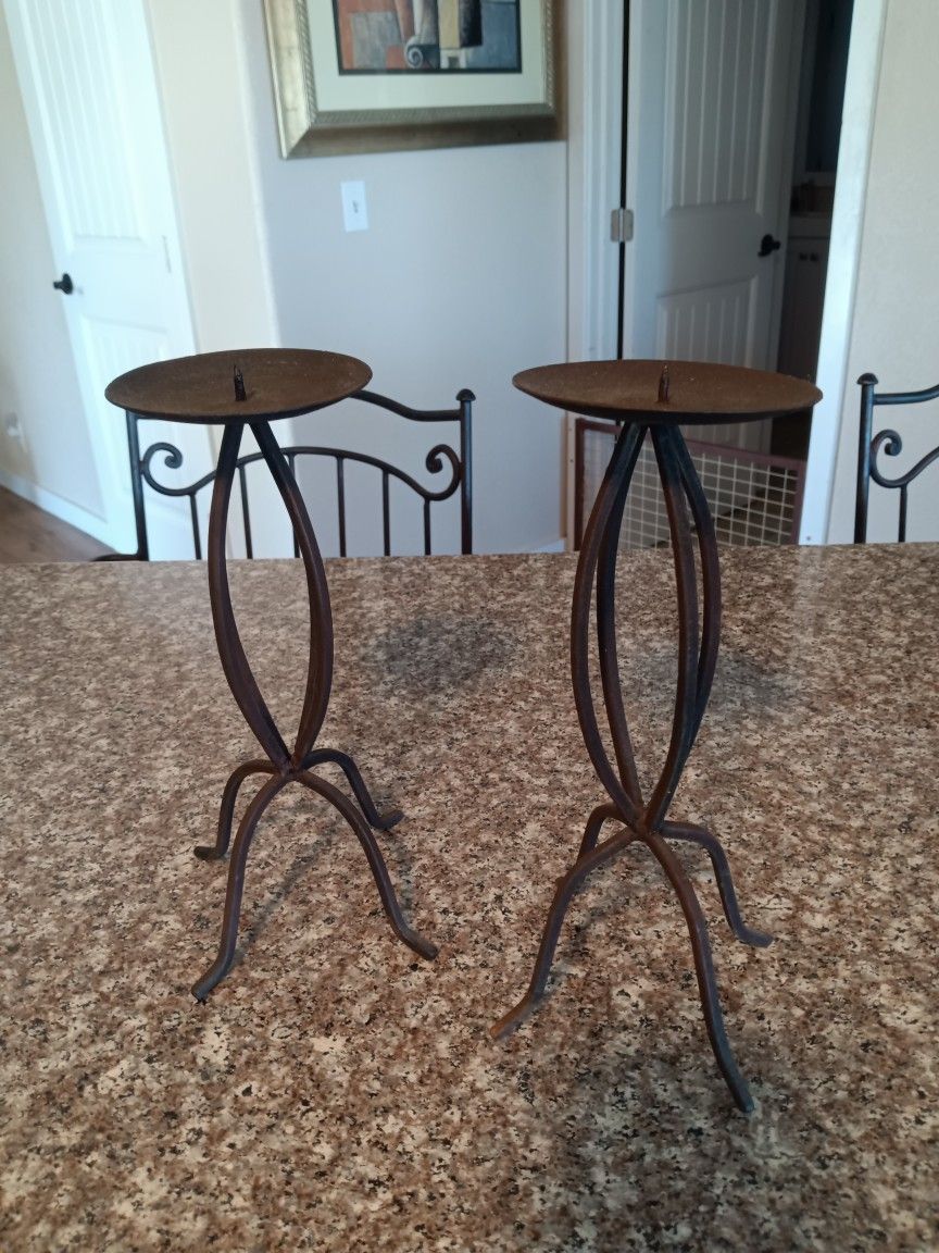 2 Decorative Candle Holders