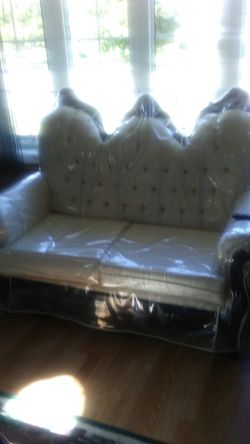 Couch set