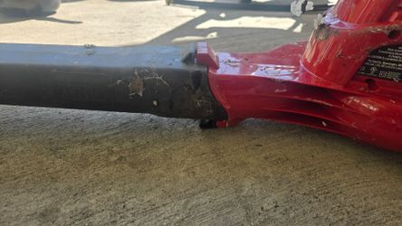 Toro blower