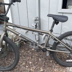 Haro shredder 20 pro cheap dlx