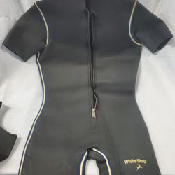Vintage White Stag Wetsuit Size: Adult female Small.