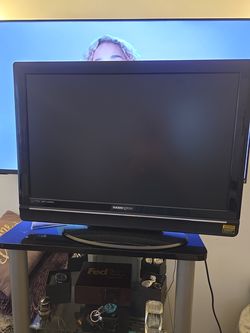 32in Hanspree tv w/ remote