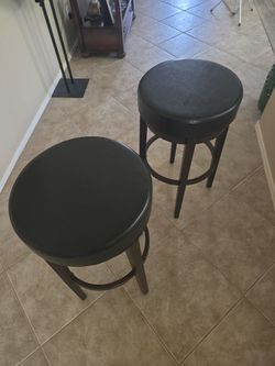 Bar Stools 30" -Like New