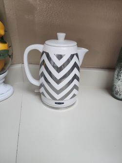 Tea Pot 