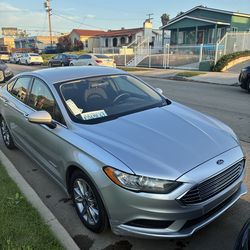 2017 Ford Fusion Hybrid