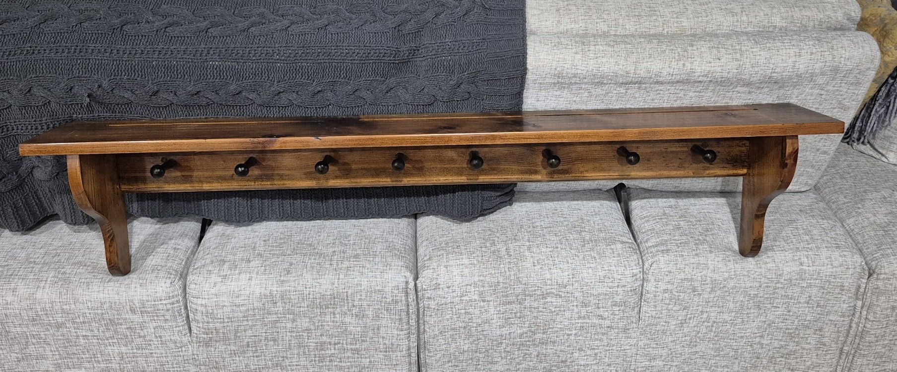 shelf / coat rack