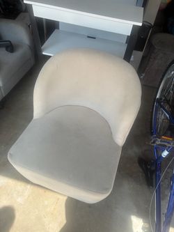 Spinning chair