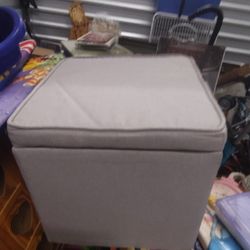 Foot Stool Holder