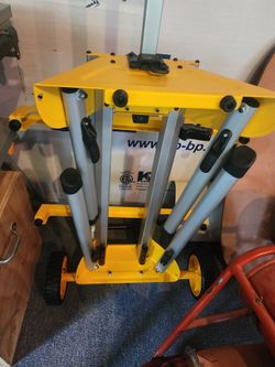 DEWALT Table Saw Stand (NEW)