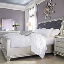 50% Off Queen Bedroom Set, NEW, Dresser, Mirror, Nightstand, NEVER USED