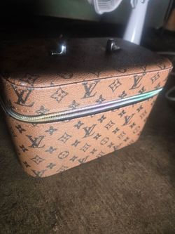 Vanity box