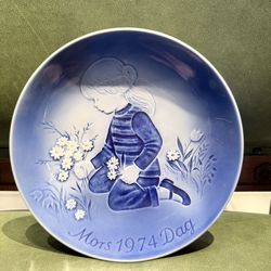 Desiree Denmark Porcelain Mothers Day Plate 1974 Mors Dag Old Copenhagen t