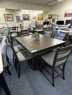 7 pc dining set