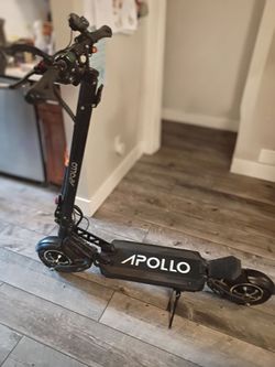 Apollo Ghost E Scooter