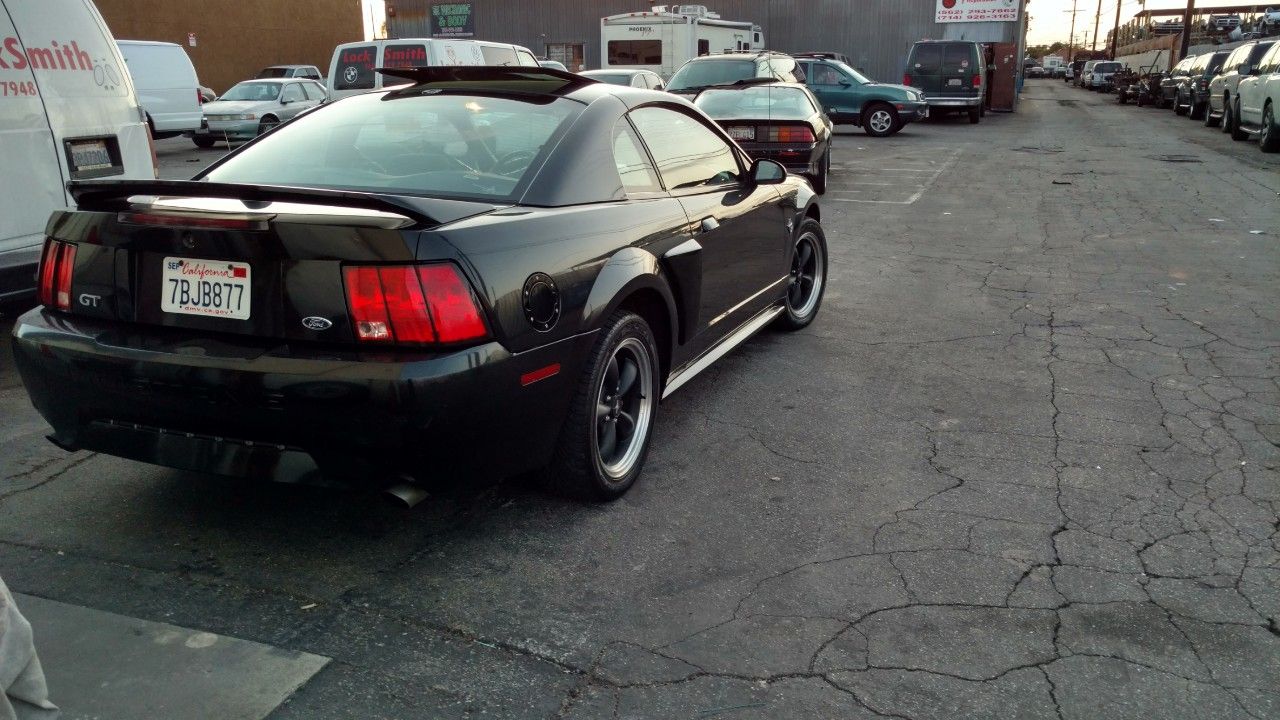 1999 Ford Mustang