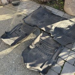 2014-2019 GMC 2500 Weather Tech 