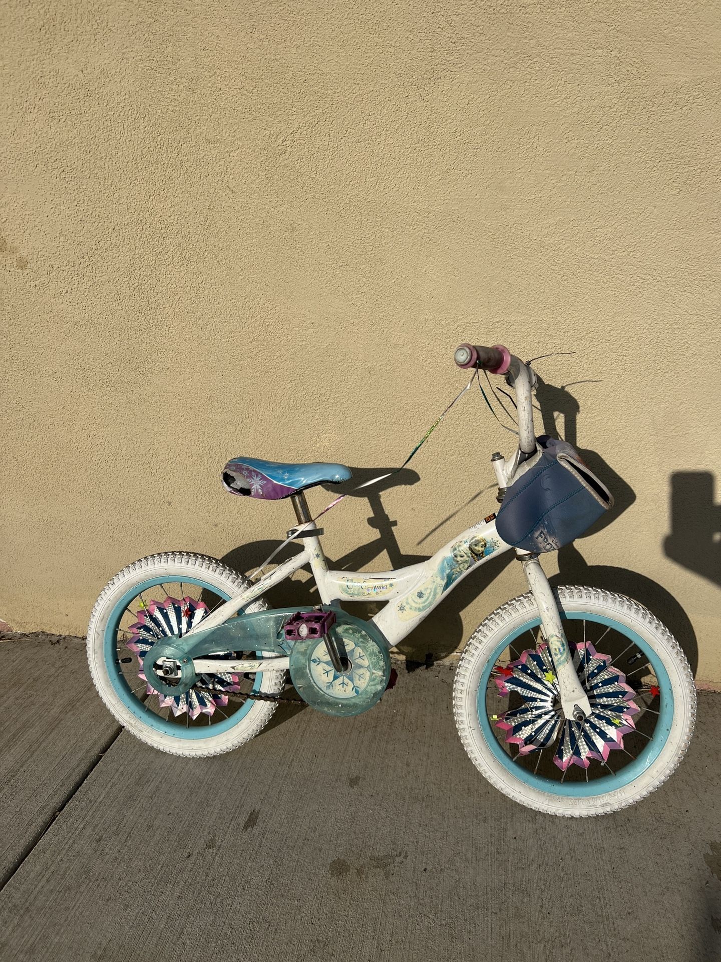 Disney Frozen Girls Kids bicycle bike white 16” wheels Elsa Anna