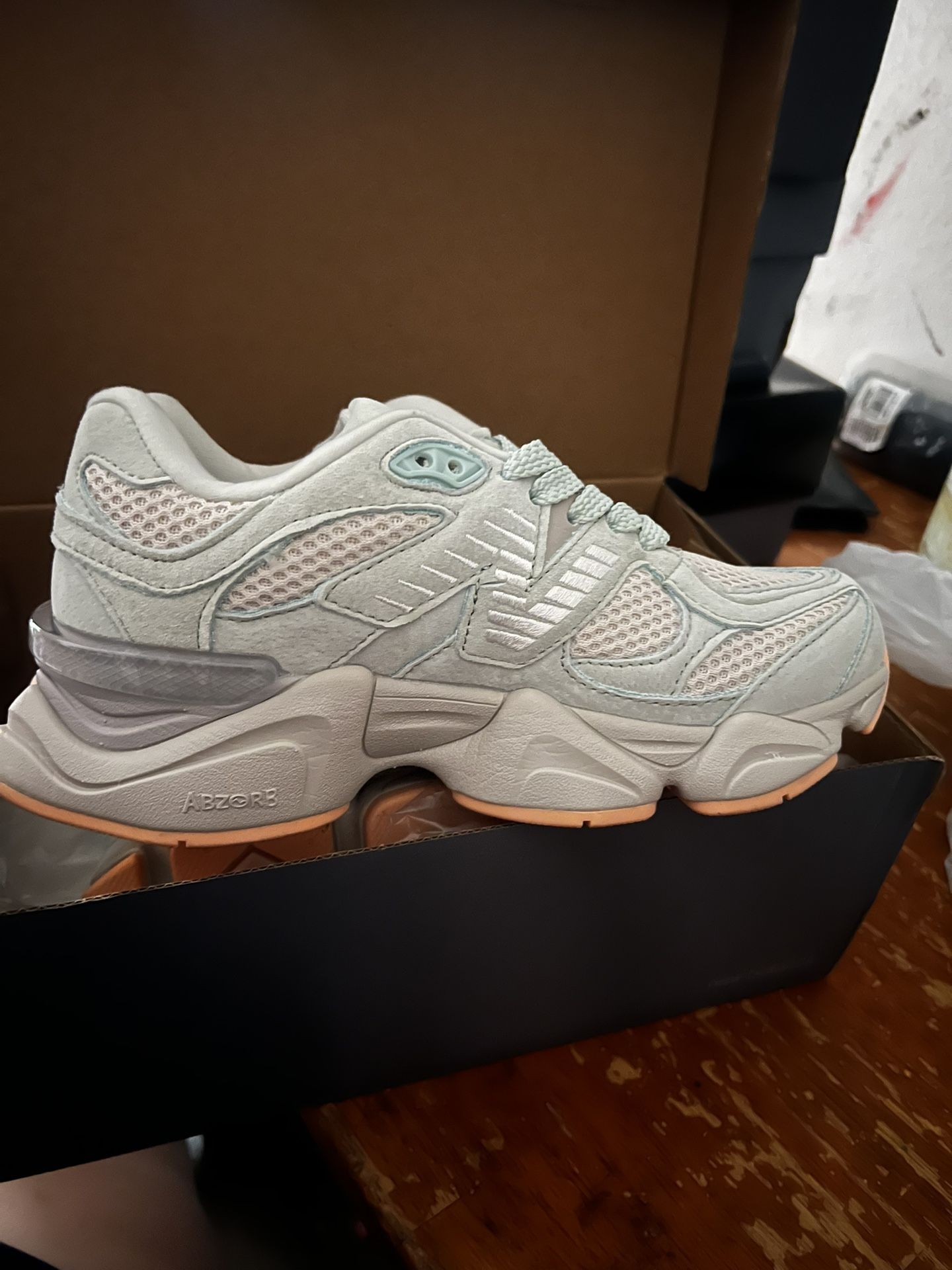 New! Women Sneakers!