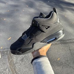 Jordan 4 Retro Black Cat (2025) Men Sizes
