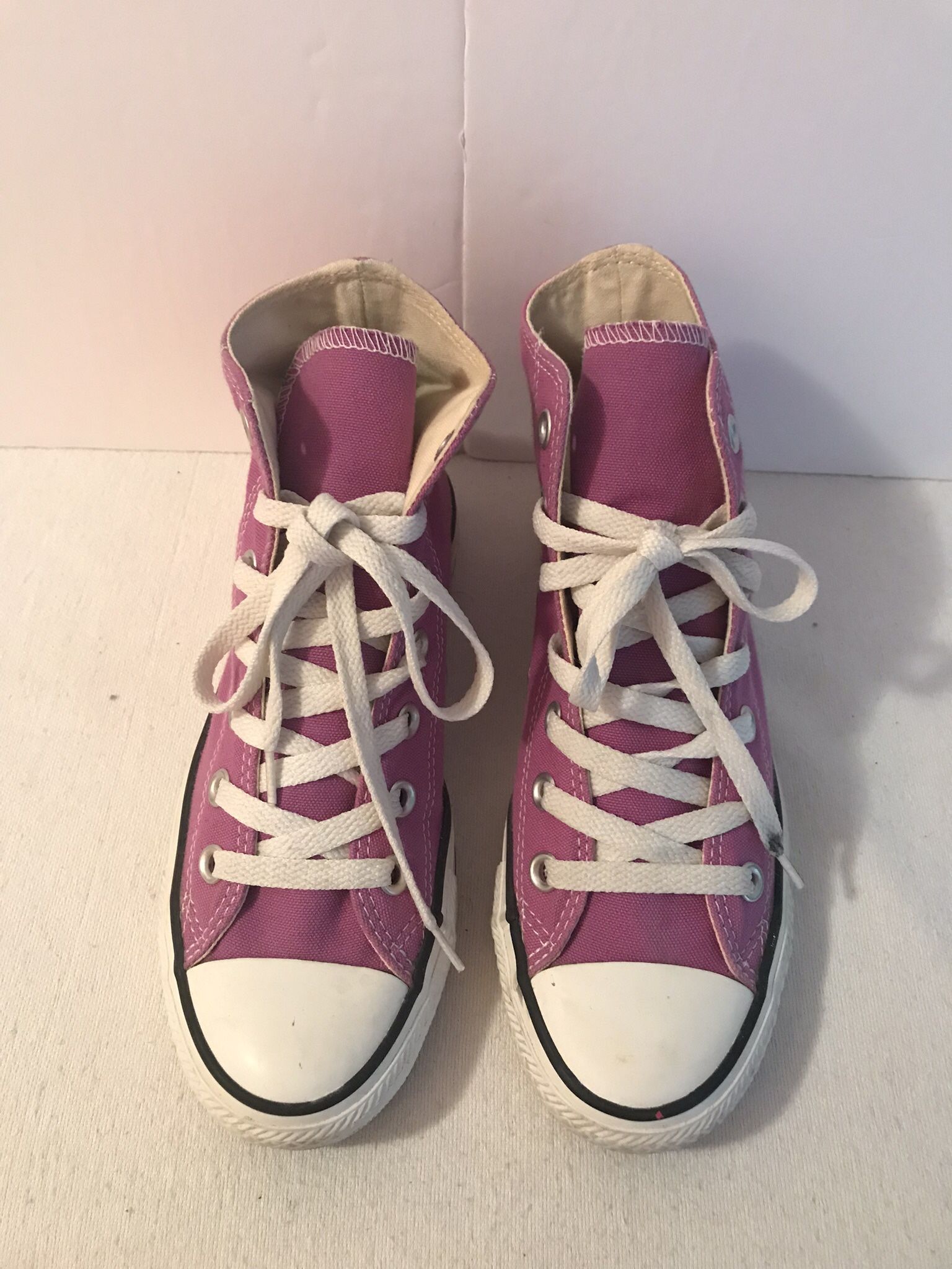 CONVERSE ;WOMEN’S & MEN’S SIZE MEN’S 4 /WOMEN’S 6 (Eur 36.5/23cm)