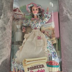 1995 Barbie Doll Pioneer 2nd Edition Shopkeeper American Stories 14756 NRFB
