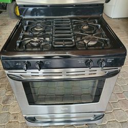 GAS STOVE 