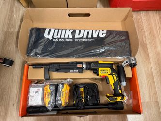 2500 RPM Quik Drive Cordless PRO300S Decking System W/ DeWalt Screwdriver Motor
