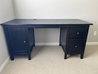 Desk (very good condition)