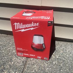 Milwaukee  Work Light 
