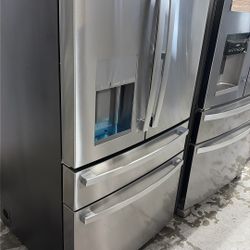 GE FRENCH DOOR REFRIGERATOR
