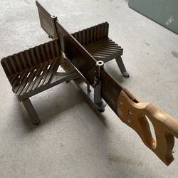Mitre Saw - Vintage!