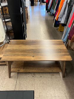 VASAGLE Coffee Table 2-Tier Center w/ Storage Tapered Legs - Honey Brown