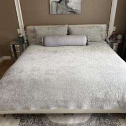King Size Bed 