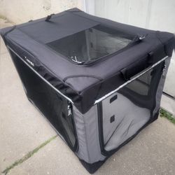 DOG CRATE 