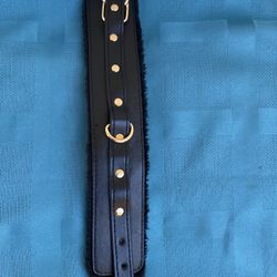 Black Leather Dog Collar With Fur Lining 12”