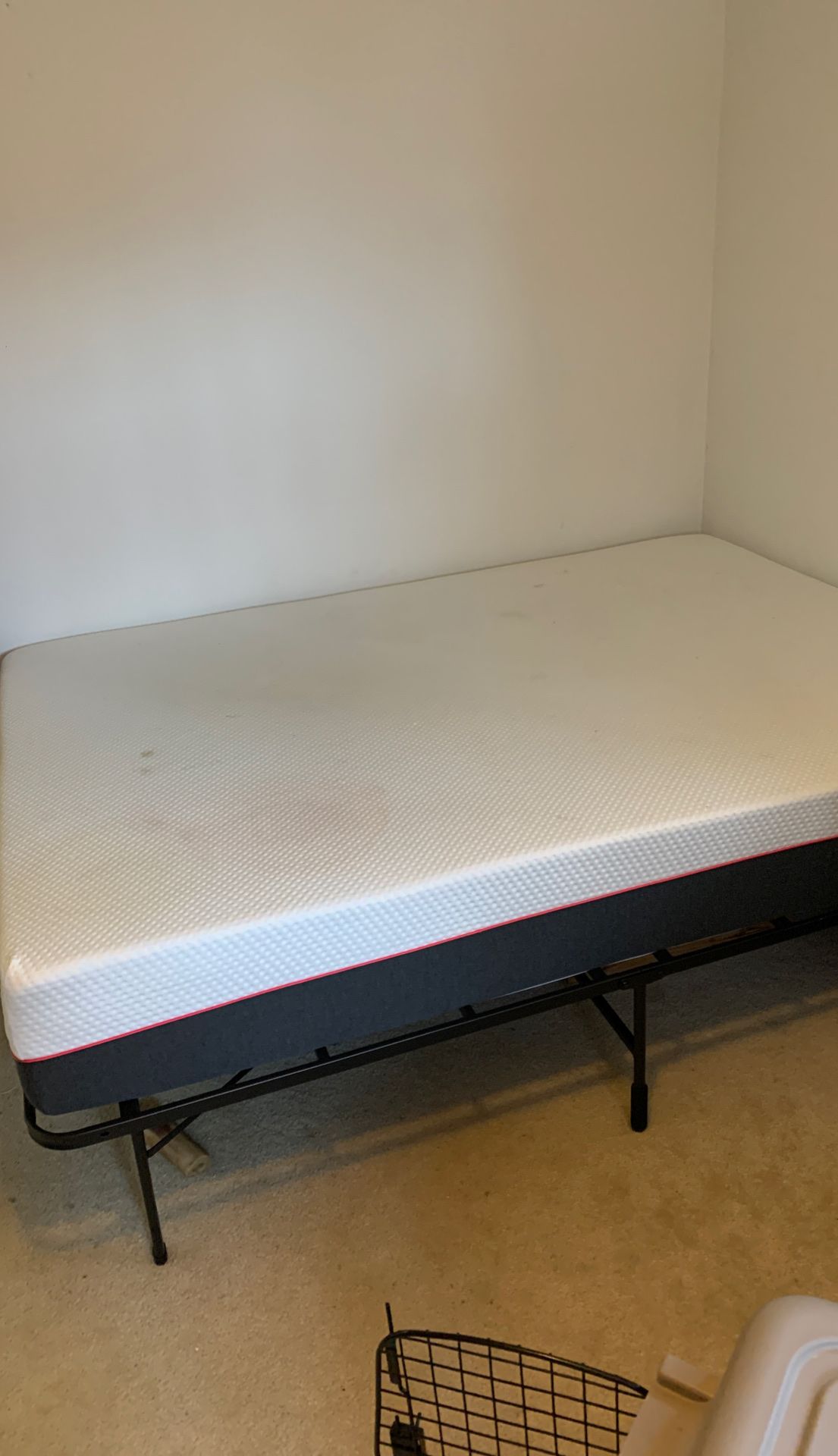 Full size memory foam bed and frame