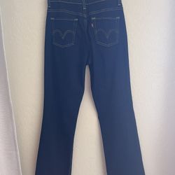 Women’s Levi’s Stretch Bootcut Jeans