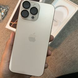 iPhone 16 Pro max 