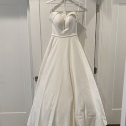 Essense Of Australia Wedding Dress
