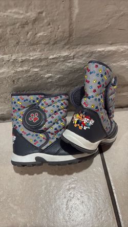 Toddler snow boots
