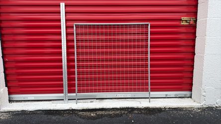 Metal gate/dog fence
