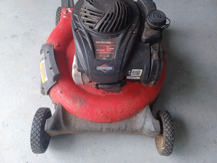Yard Machine Push Lawn Mower