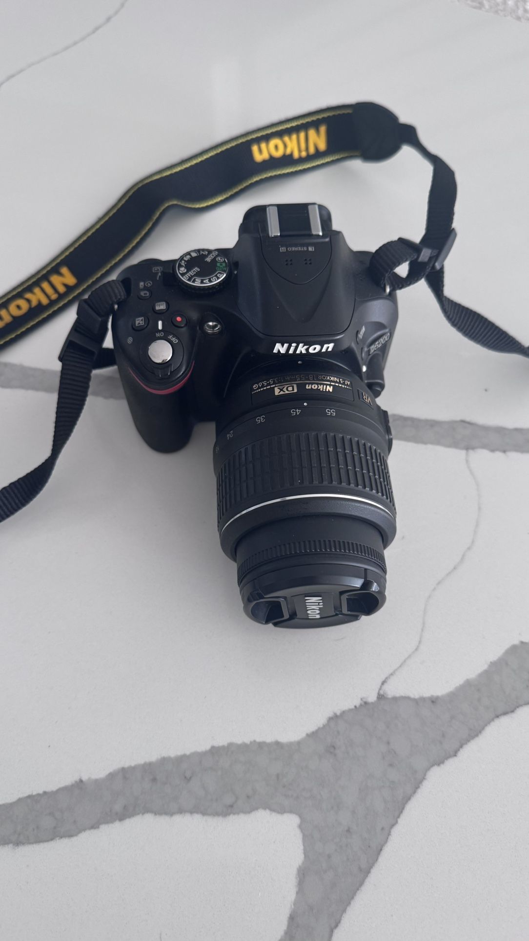 Nikon D5200 DSLR Black Camera w/ 18-55mm Lens