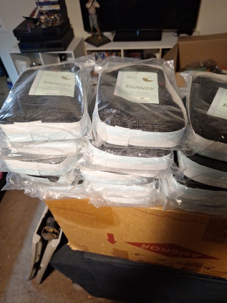 22 Packages Of Hair Weave