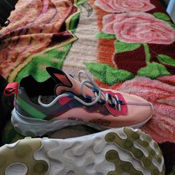 Nikes react element 55 Size 9 $30