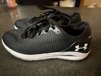  Under Armour HOVR Sonic 4 Women’s Size 9.5 