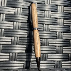 BEST GIFT FOR ANY SITUATION HANDMADE OAK WOODEN PEN 