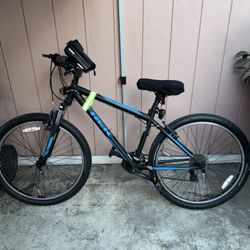MOUNTAIN BIKE READY TO GO 